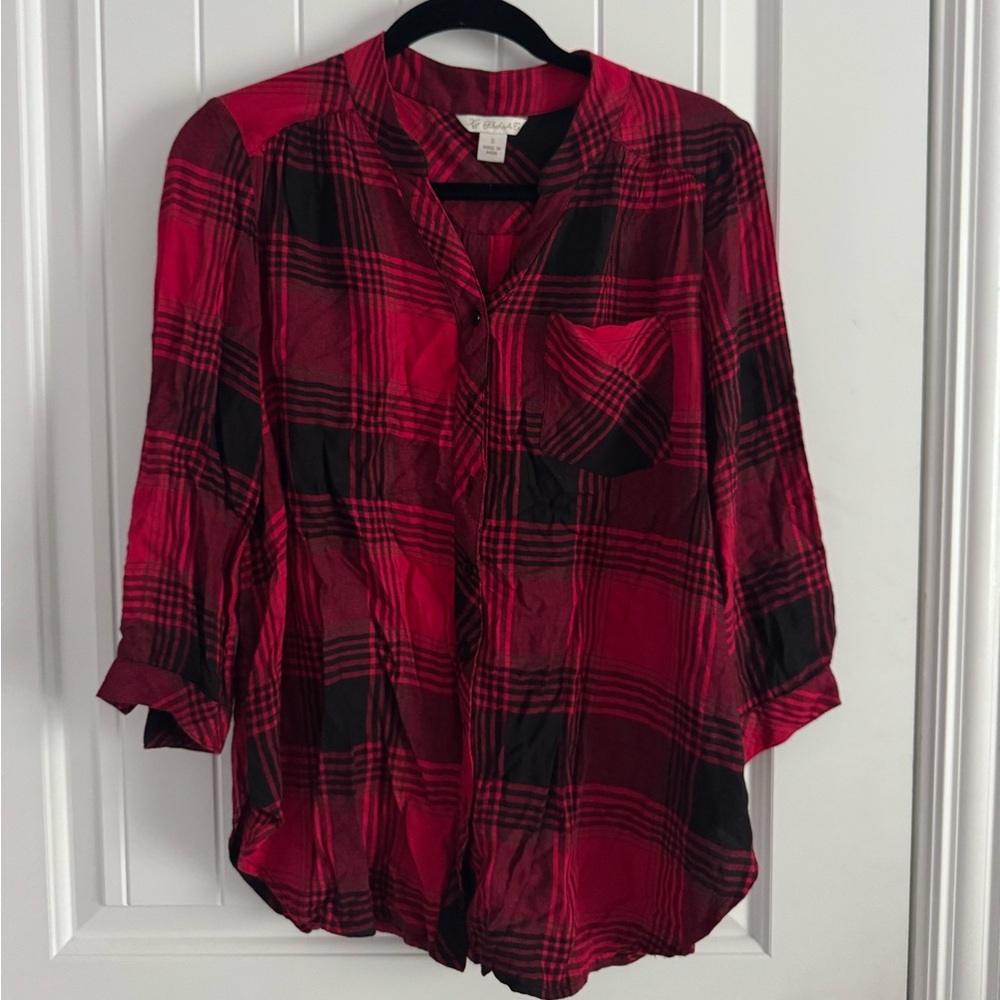 NWOT! Red and Black Plaid Button-Up Shirt